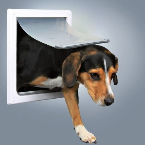 Trixie 2-Way Dog Flap kutyaajtó S–M 23x30cm - 2 oldalra nyíló 2 funkcióval (mindkét oldalára nyílik, zárt állapot) 